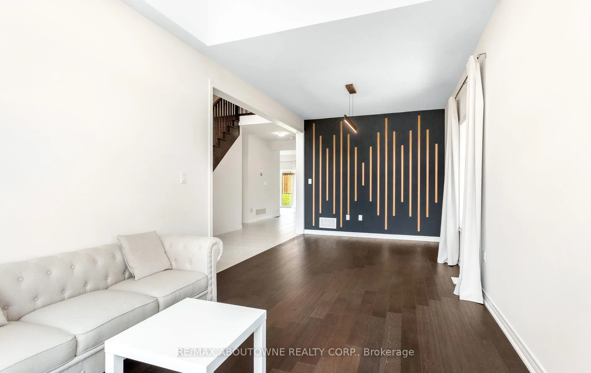 Photo 9 of 10 Mcgovern Lane, Brant, Paris — HOMEH