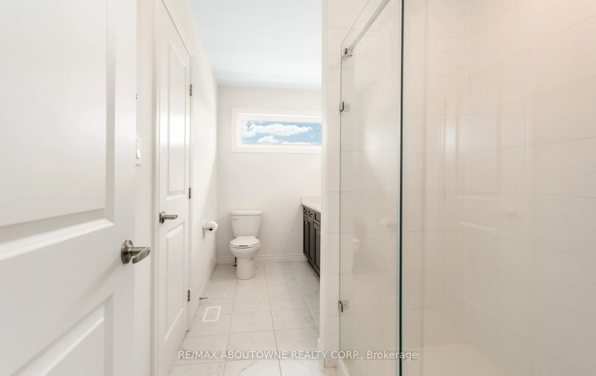 Photo 37 of 10 Mcgovern Lane, Brant, Paris — HOMEH