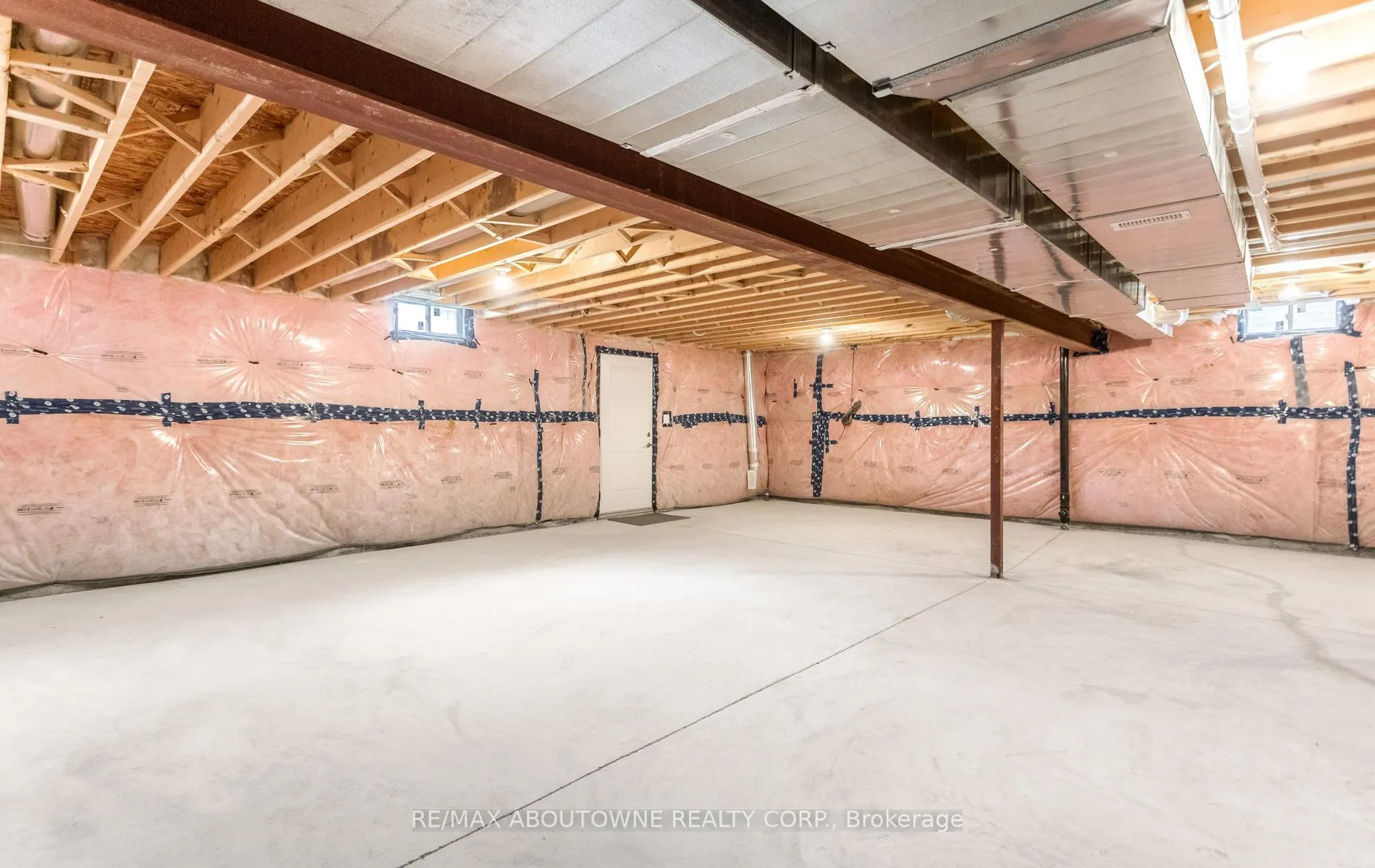 Photo 41 of 10 Mcgovern Lane, Brant, Paris — HOMEH