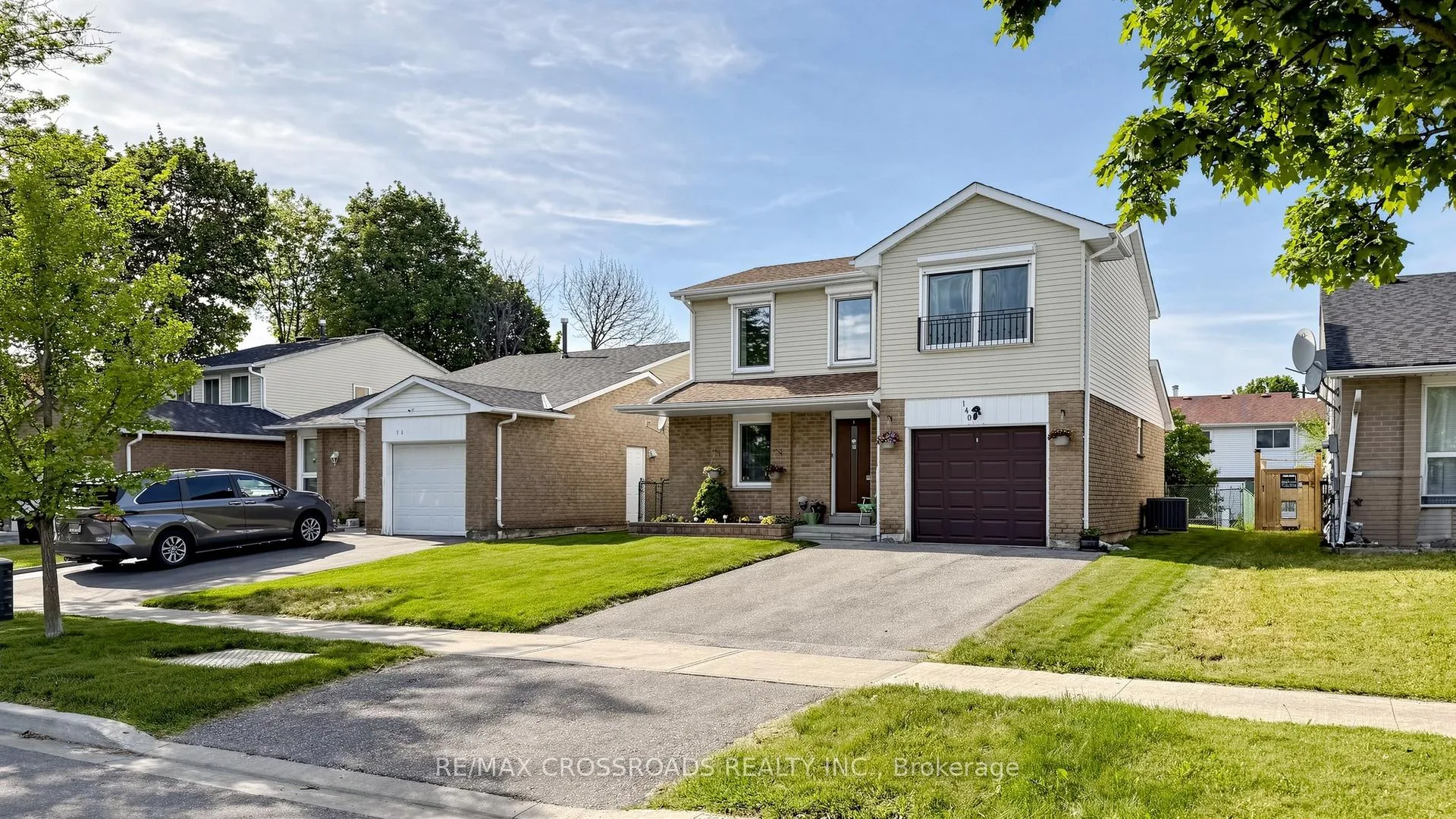 Photo 3 of 140 Goldhawk Trail, Scarborough, Milliken — HOMEH