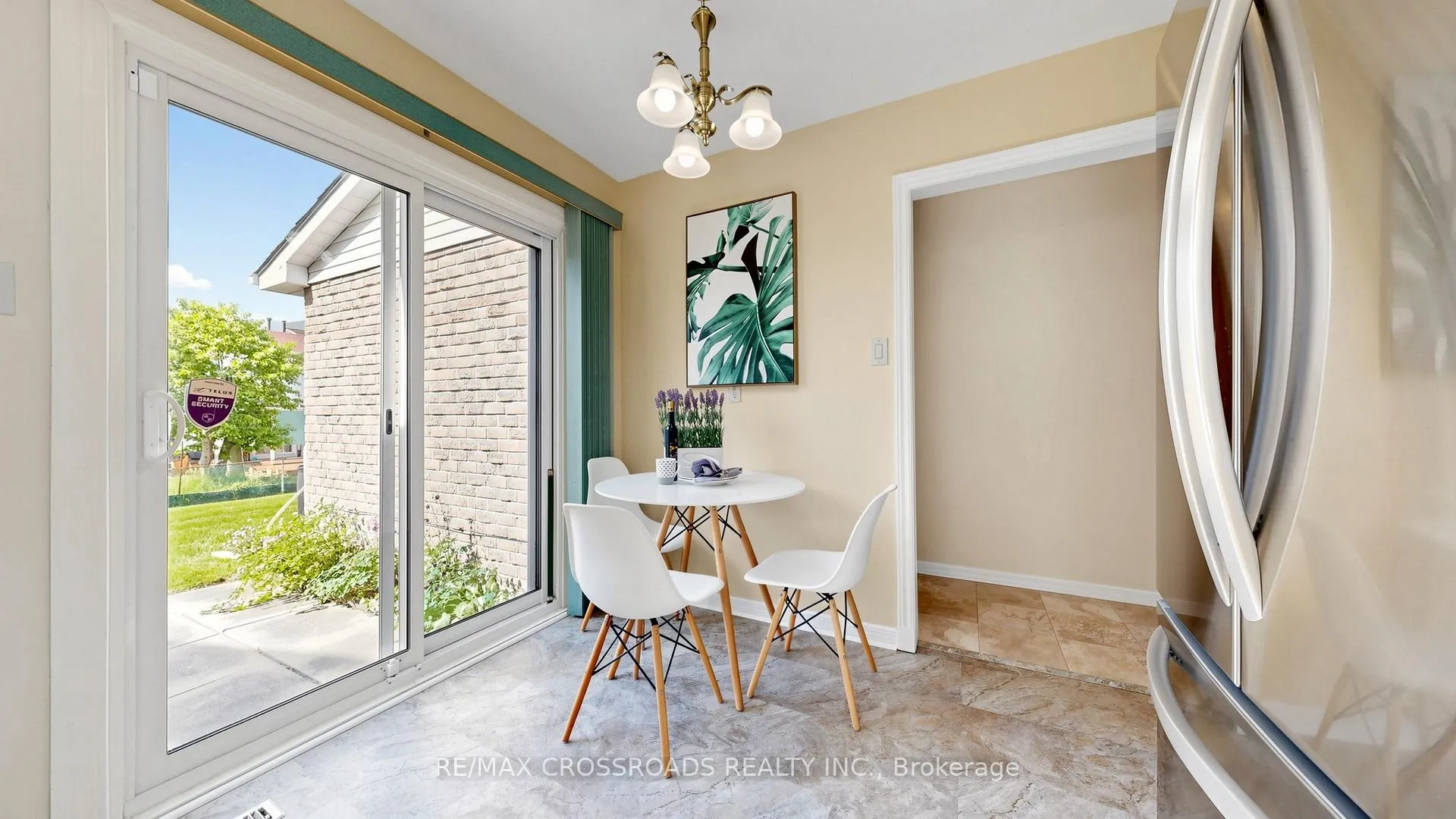 Photo 14 of 140 Goldhawk Trail, Scarborough, Milliken — HOMEH