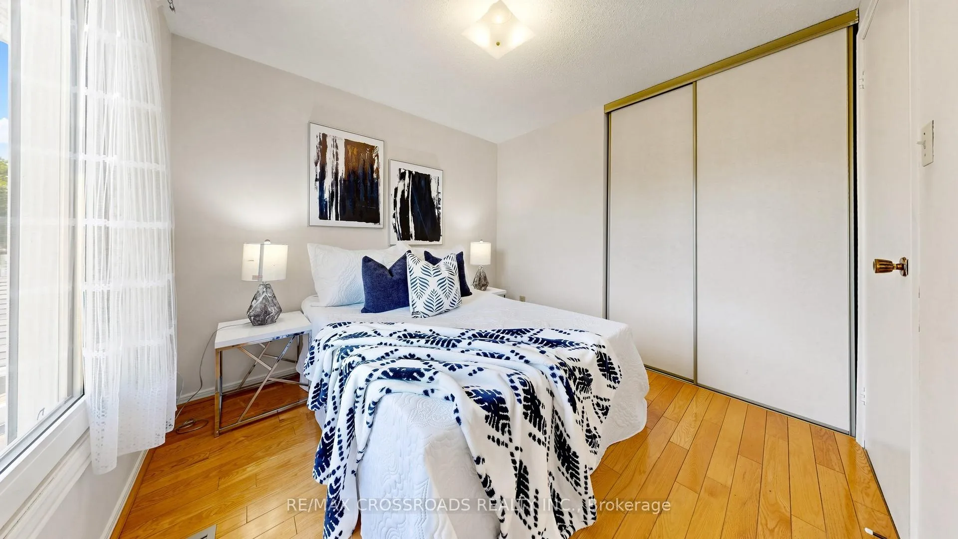 Photo 23 of 140 Goldhawk Trail, Scarborough, Milliken — HOMEH