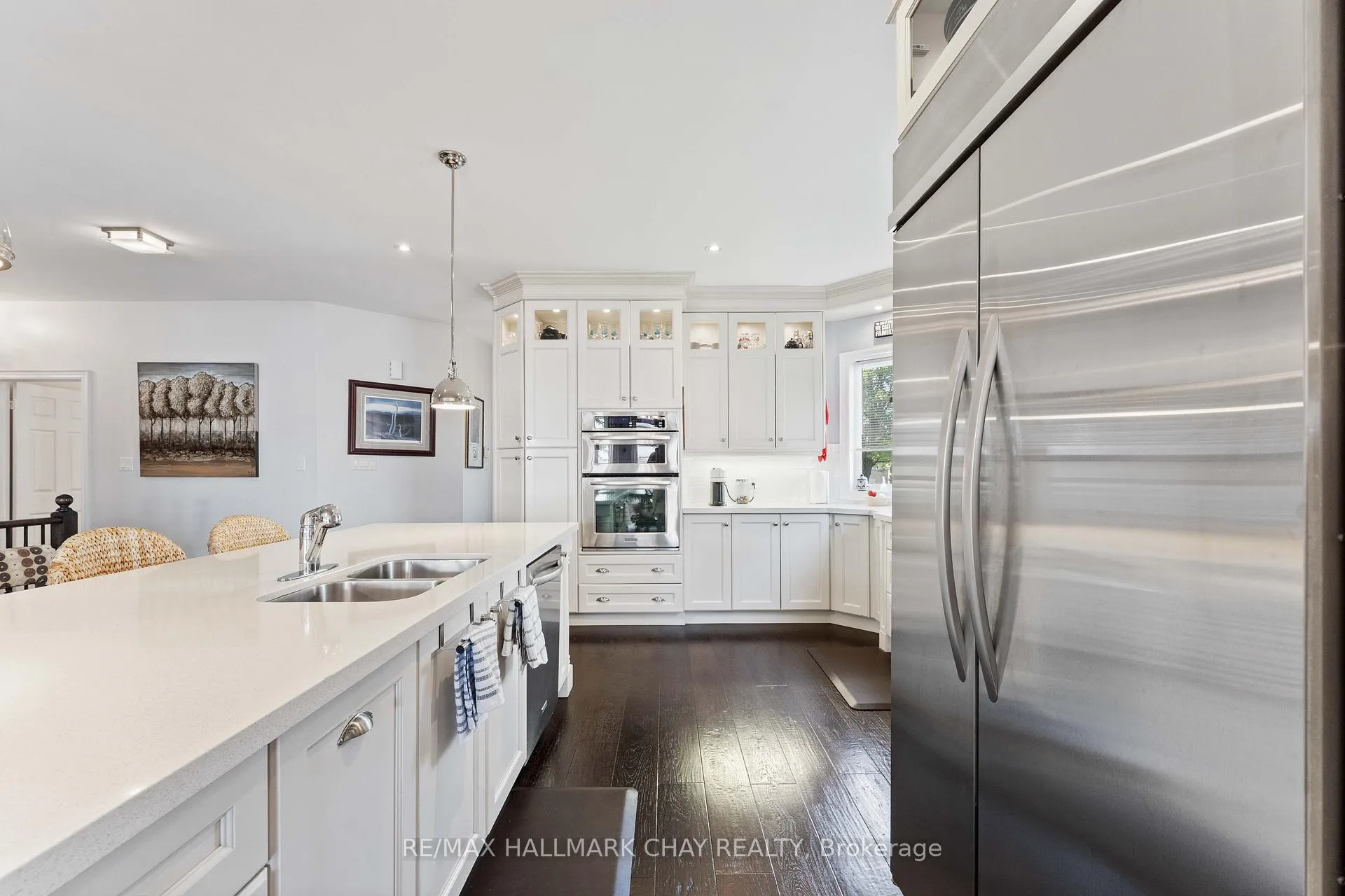 Photo 14 of 19 Starboard Circle, Wasaga Beach — HOMEH