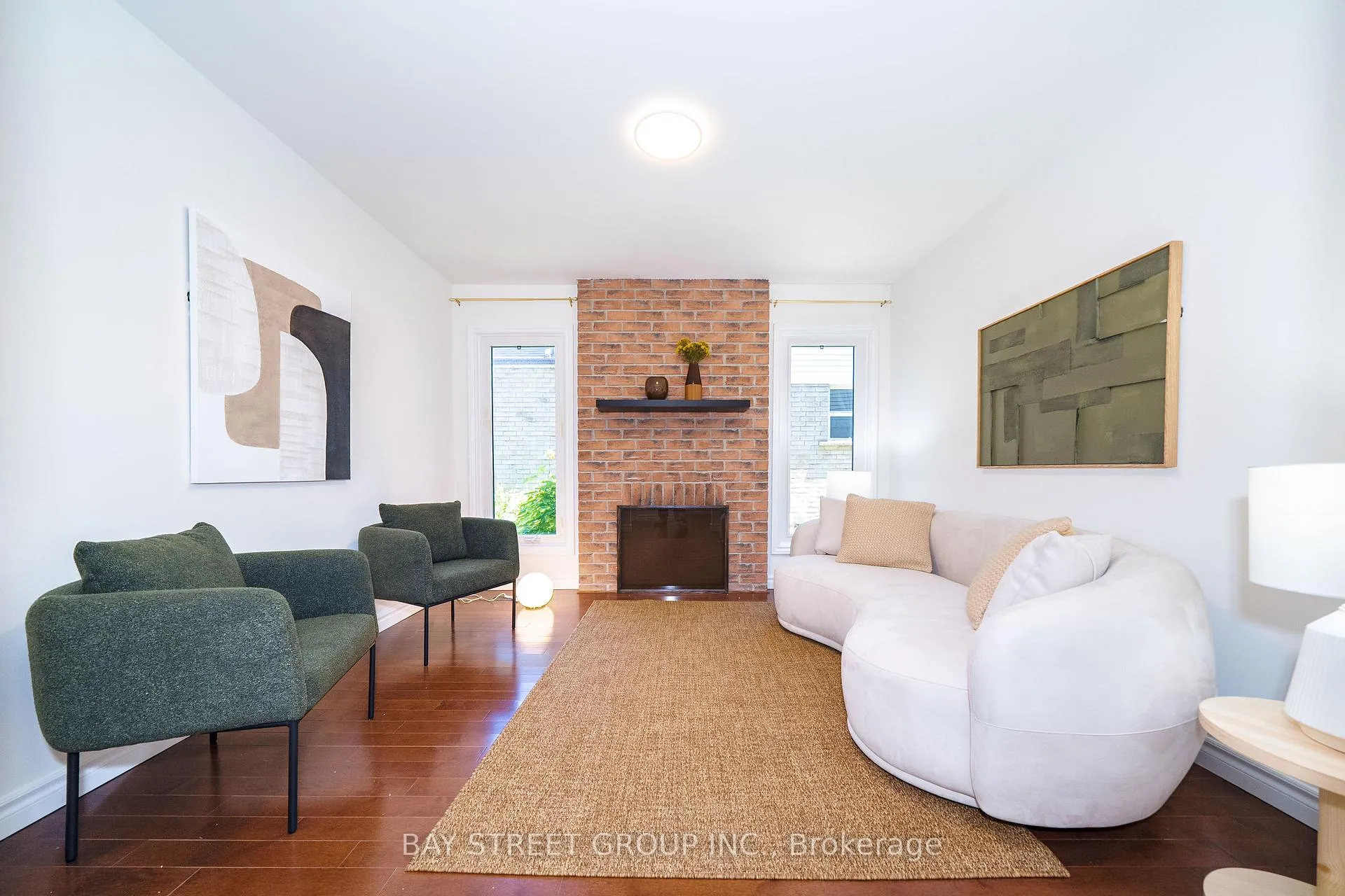 Photo 8 of 27 Vanessa Road, Markham, Markville — HOMEH