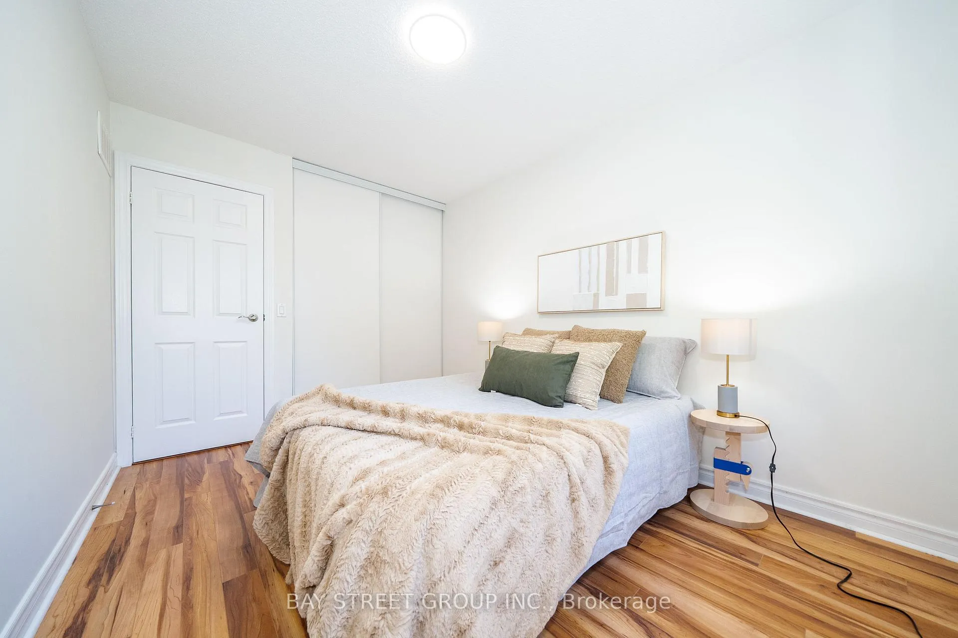 Photo 20 of 27 Vanessa Road, Markham, Markville — HOMEH