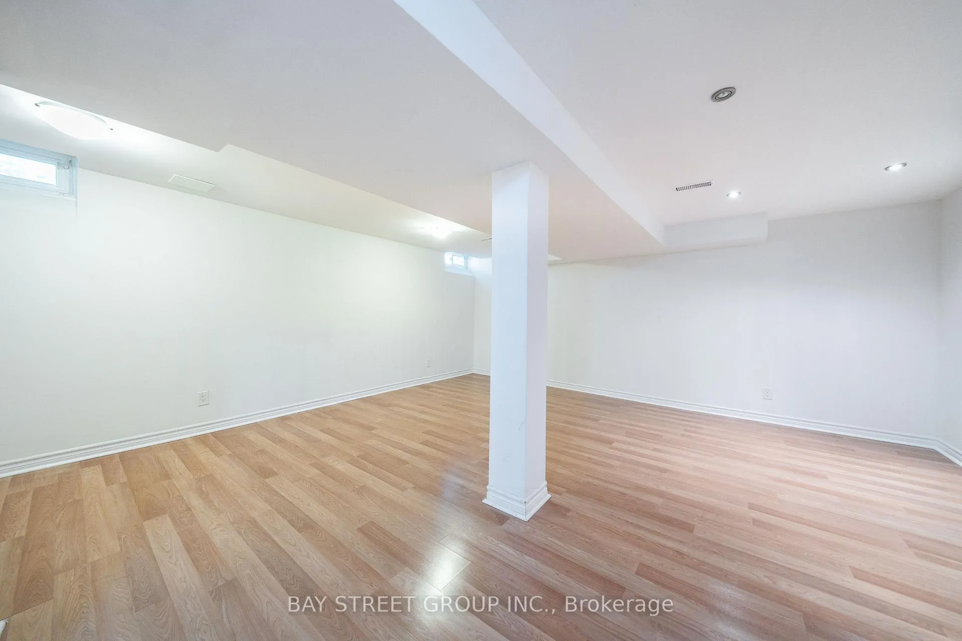 Photo 30 of 27 Vanessa Road, Markham, Markville — HOMEH