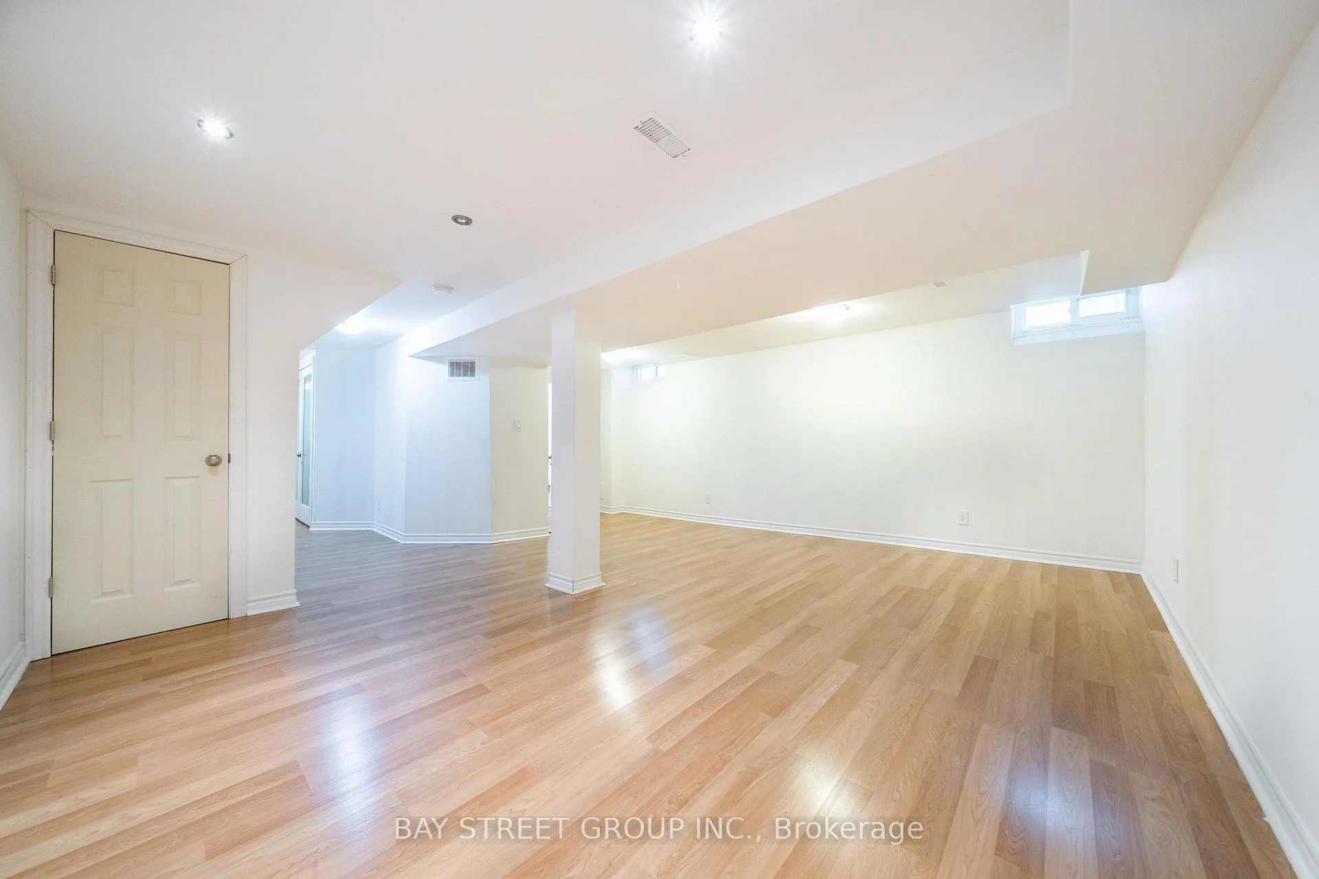 Photo 32 of 27 Vanessa Road, Markham, Markville — HOMEH