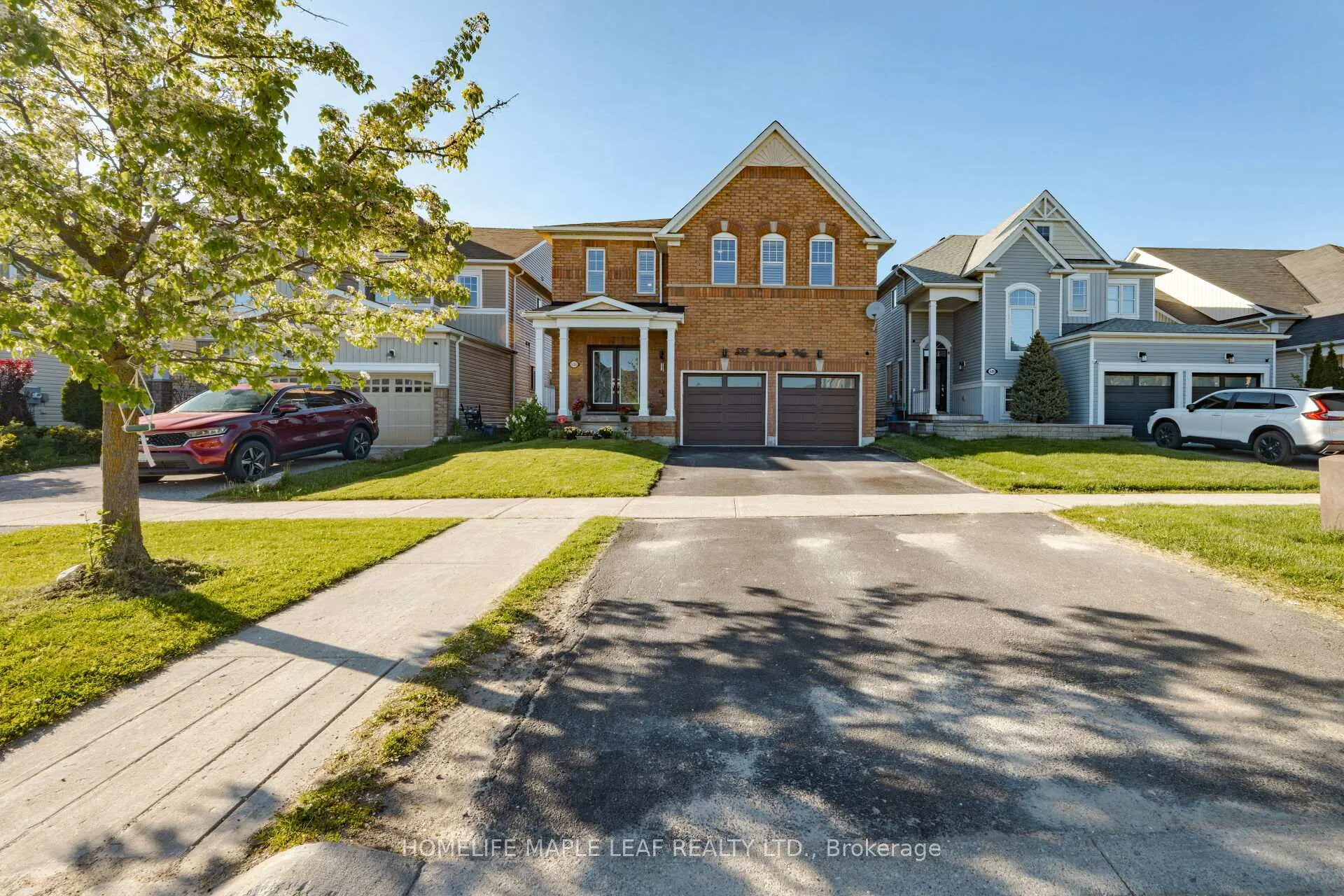 Photo 2 of 535 Wansbrough Way, Shelburne — HOMEH