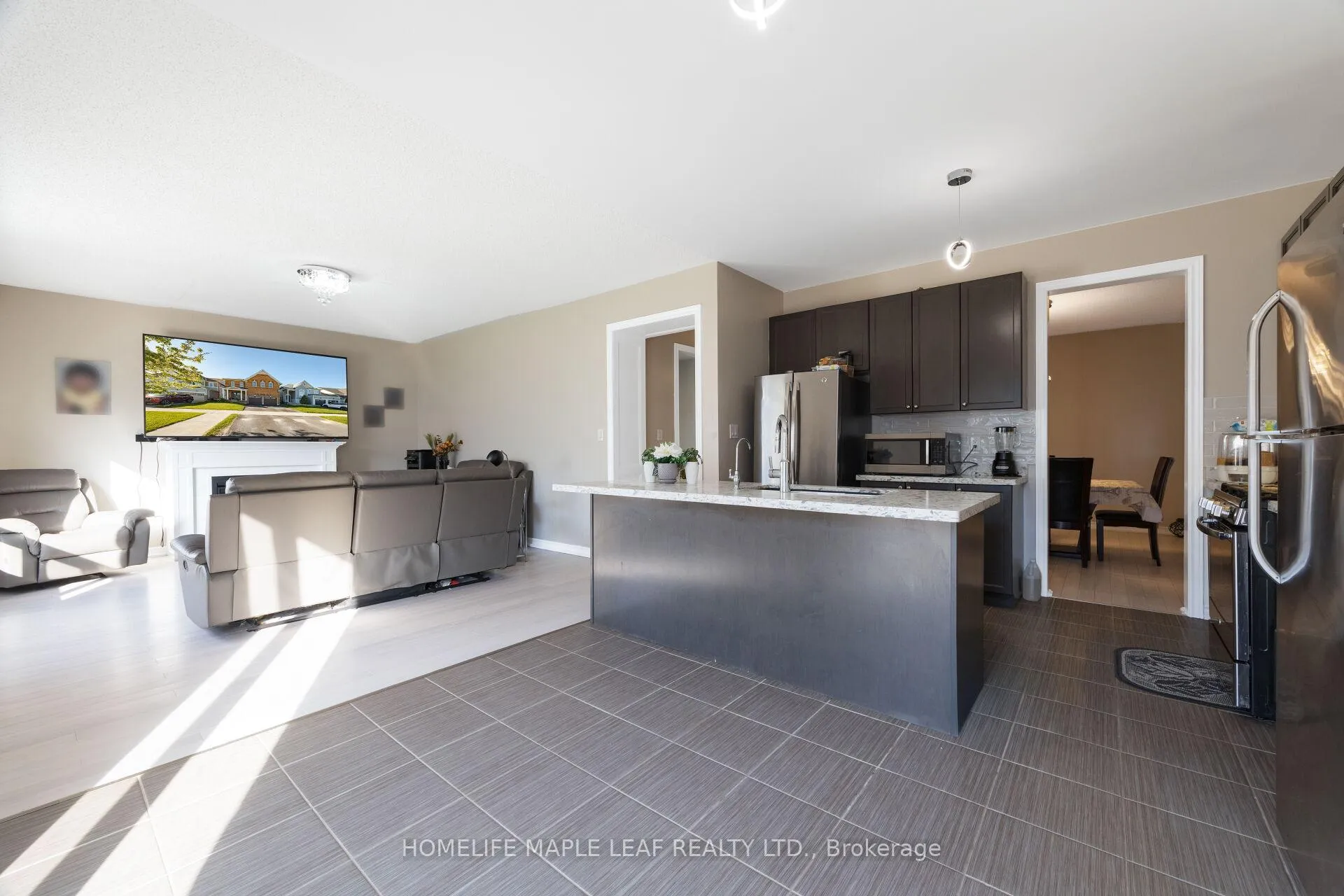 Photo 14 of 535 Wansbrough Way, Shelburne — HOMEH
