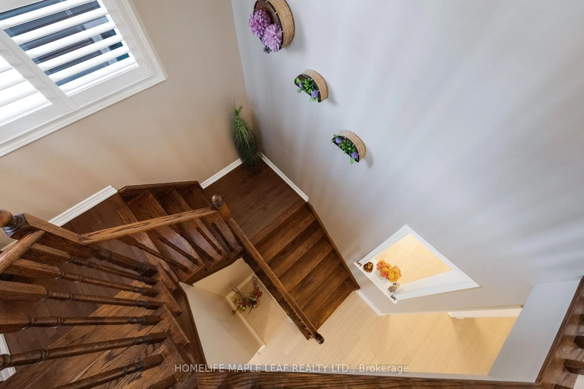 Photo 19 of 535 Wansbrough Way, Shelburne — HOMEH