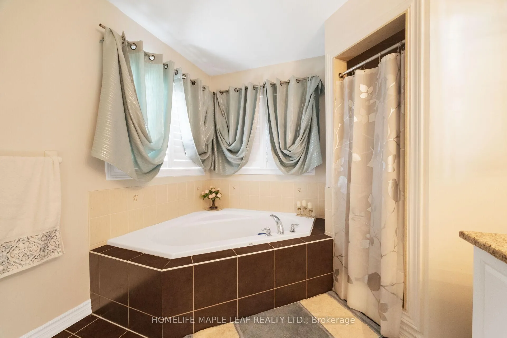 Photo 28 of 535 Wansbrough Way, Shelburne — HOMEH