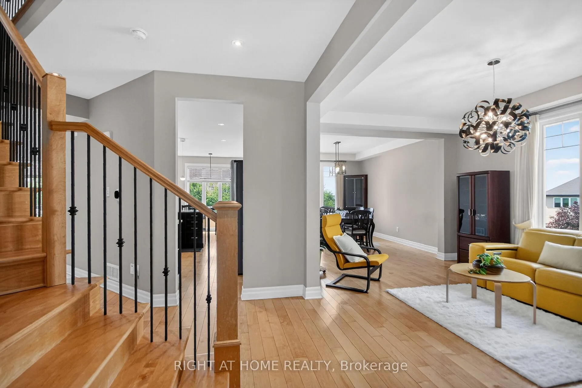 Photo 8 of 198 Grainstone Way, Ottawa, Kanata - Kanata Lakes/Heritage Hills — HOMEH
