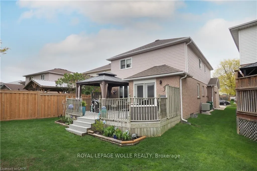 Photo 41 of 70 Queen Charlotte Crescent, Kitchener — HOMEH
