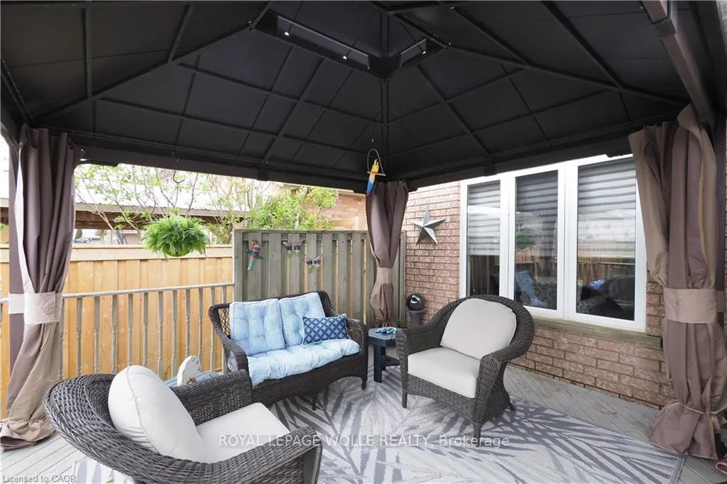 Photo 45 of 70 Queen Charlotte Crescent, Kitchener — HOMEH