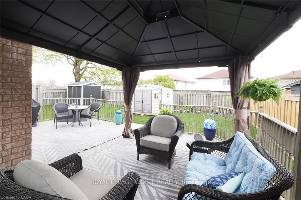 Photo 46 of 70 Queen Charlotte Crescent, Kitchener — HOMEH