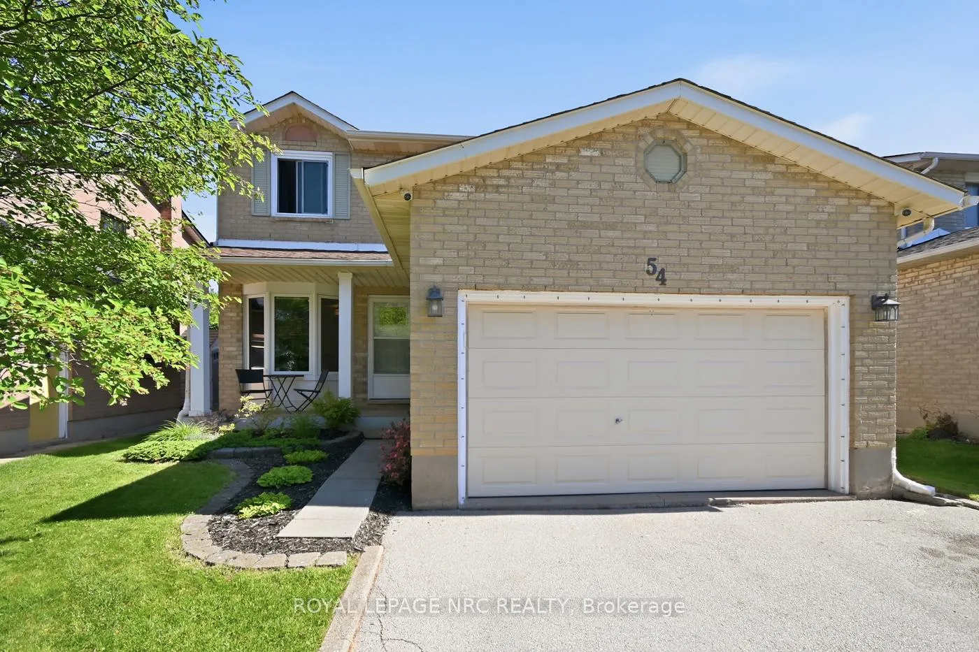 Photo 1 of 54 Merritt Crescent, Grimsby, Grimsby West — HOMEH