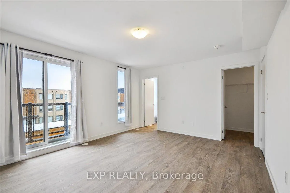 Photo 19 of 72 Turtle Island Road, Toronto, Englemount-Lawrence — HOMEH