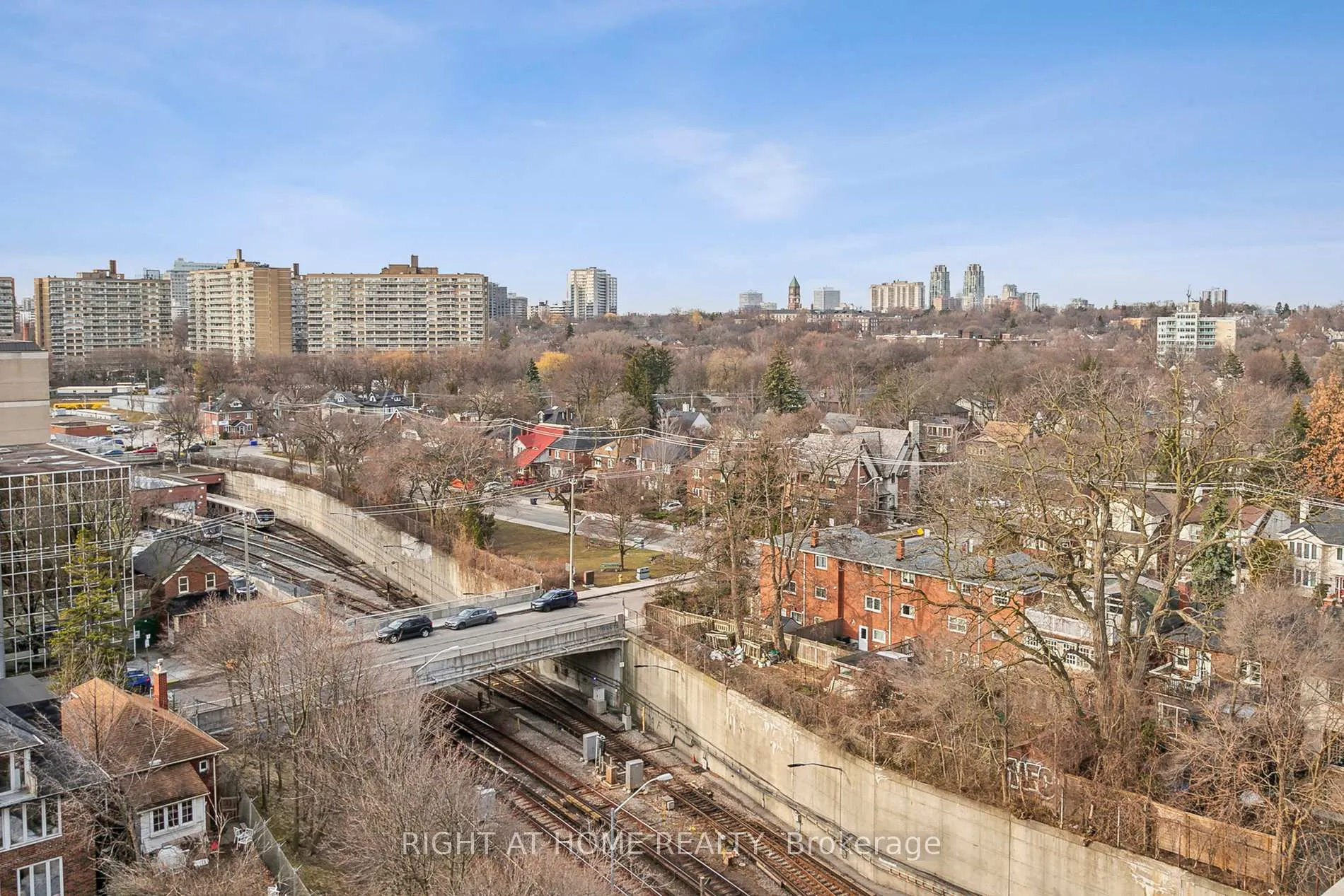 Photo 28 of Unit 816, 23 Glebe Road, Toronto, Yonge-Eglinton — HOMEH