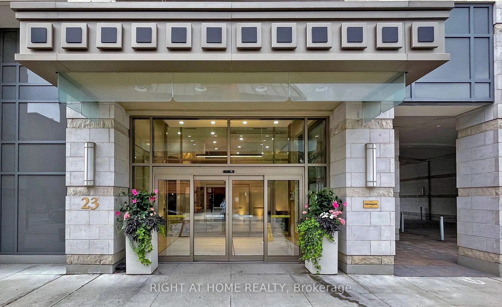 Photo 31 of Unit 816, 23 Glebe Road, Toronto, Yonge-Eglinton — HOMEH