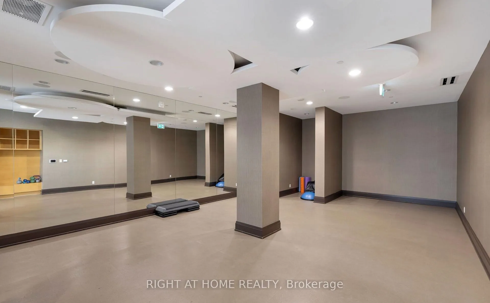 Photo 35 of Unit 816, 23 Glebe Road, Toronto, Yonge-Eglinton — HOMEH