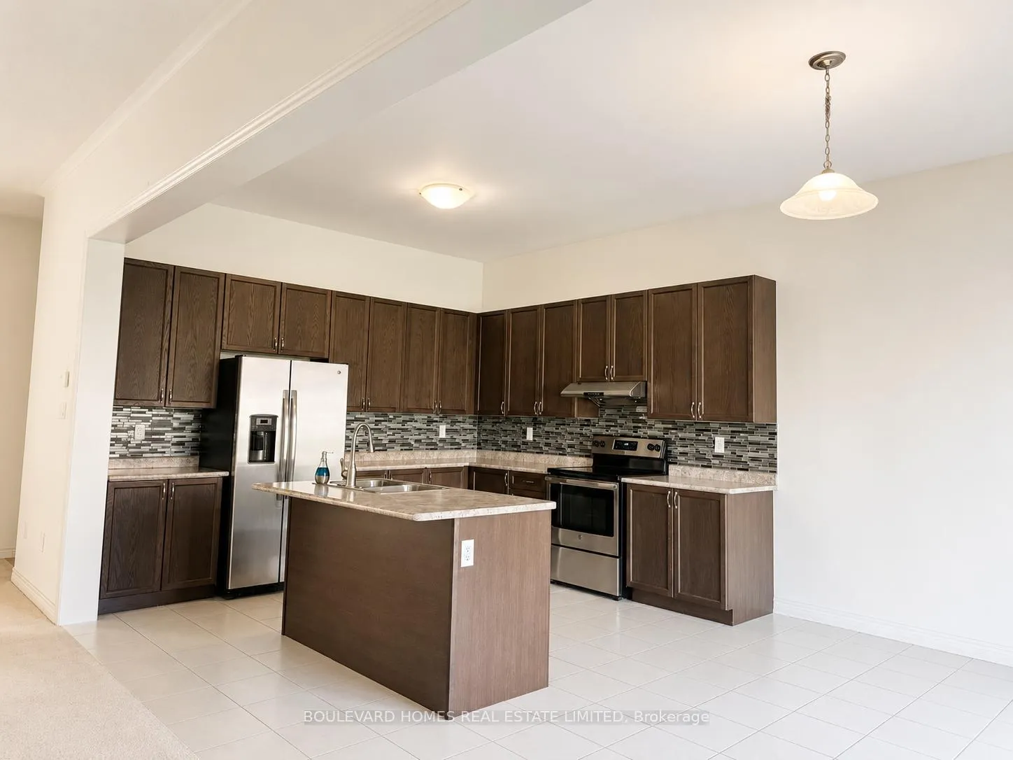 Photo 7 of 1765 William Lott Drive, Oshawa, Taunton — HOMEH