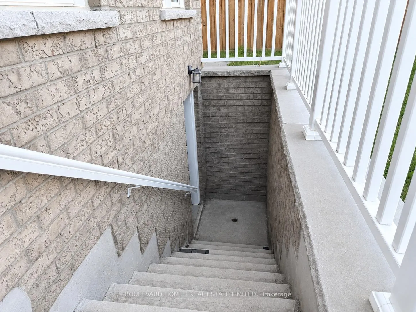 Photo 24 of 1765 William Lott Drive, Oshawa, Taunton — HOMEH