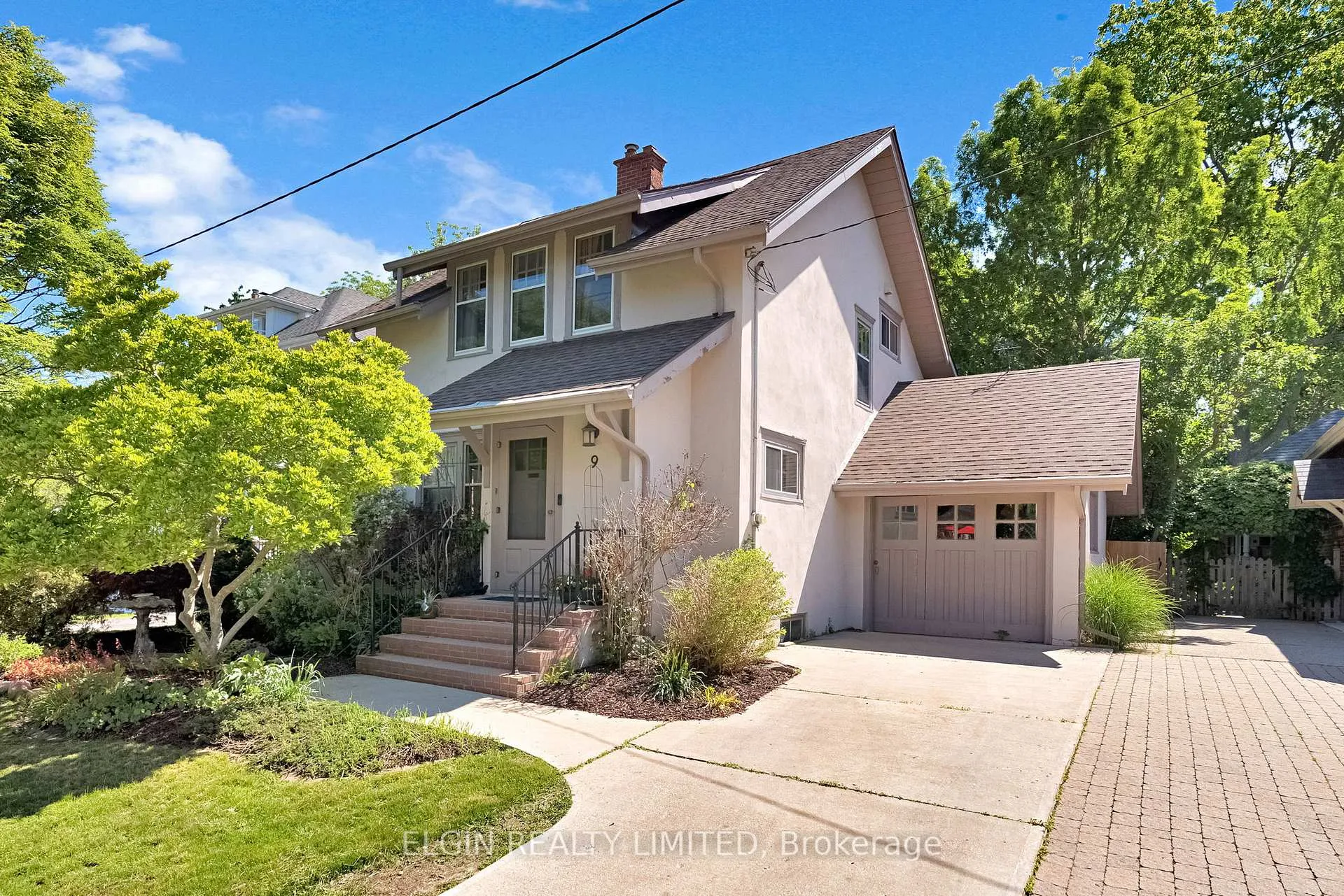 Photo 1 of 9 Farley Place, St. Thomas — HOMEH