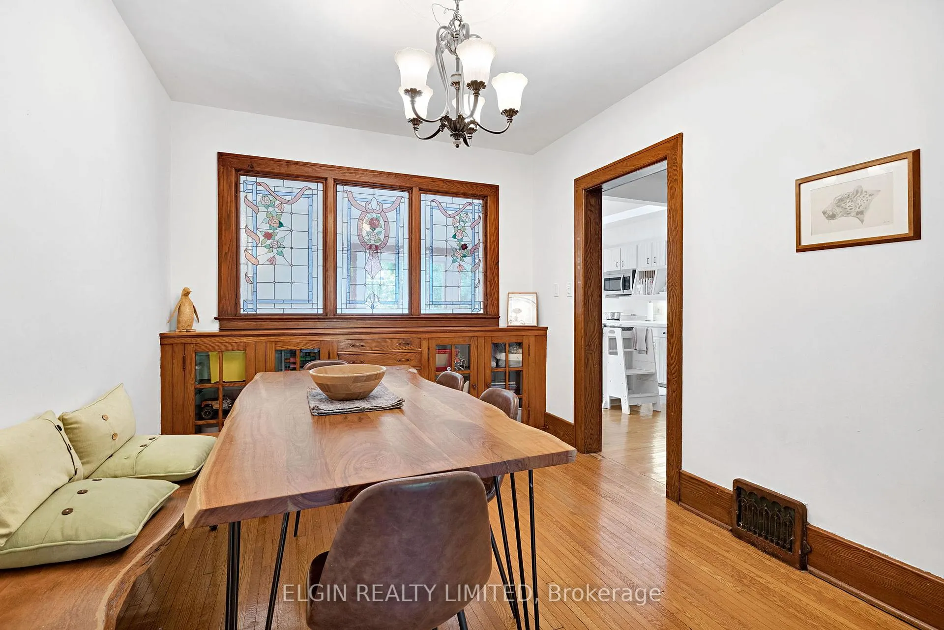 Photo 10 of 9 Farley Place, St. Thomas — HOMEH