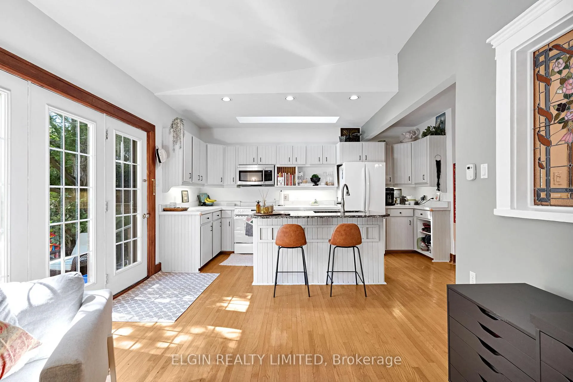 Photo 20 of 9 Farley Place, St. Thomas — HOMEH