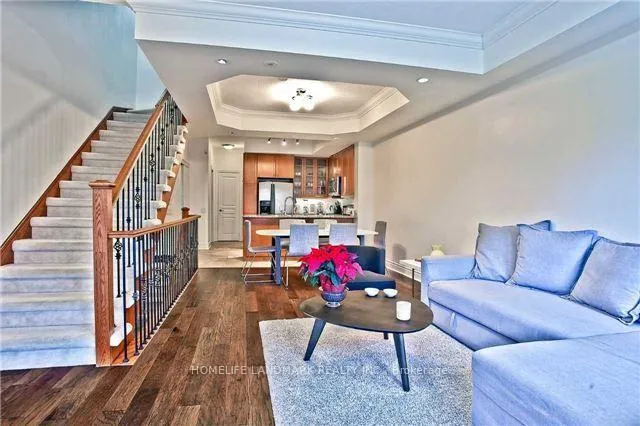 Photo 3 of Unit 3, 432 Kenneth Avenue, North York, Willowdale East — HOMEH