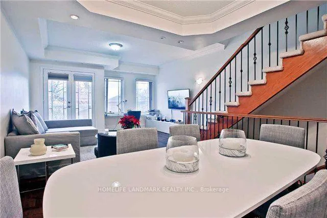 Photo 5 of Unit 3, 432 Kenneth Avenue, North York, Willowdale East — HOMEH