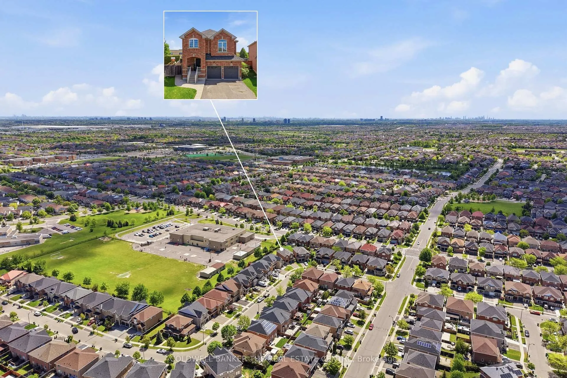 Photo 3 of 11 Crannyfield Drive, Brampton, Fletcher's Meadow — HOMEH