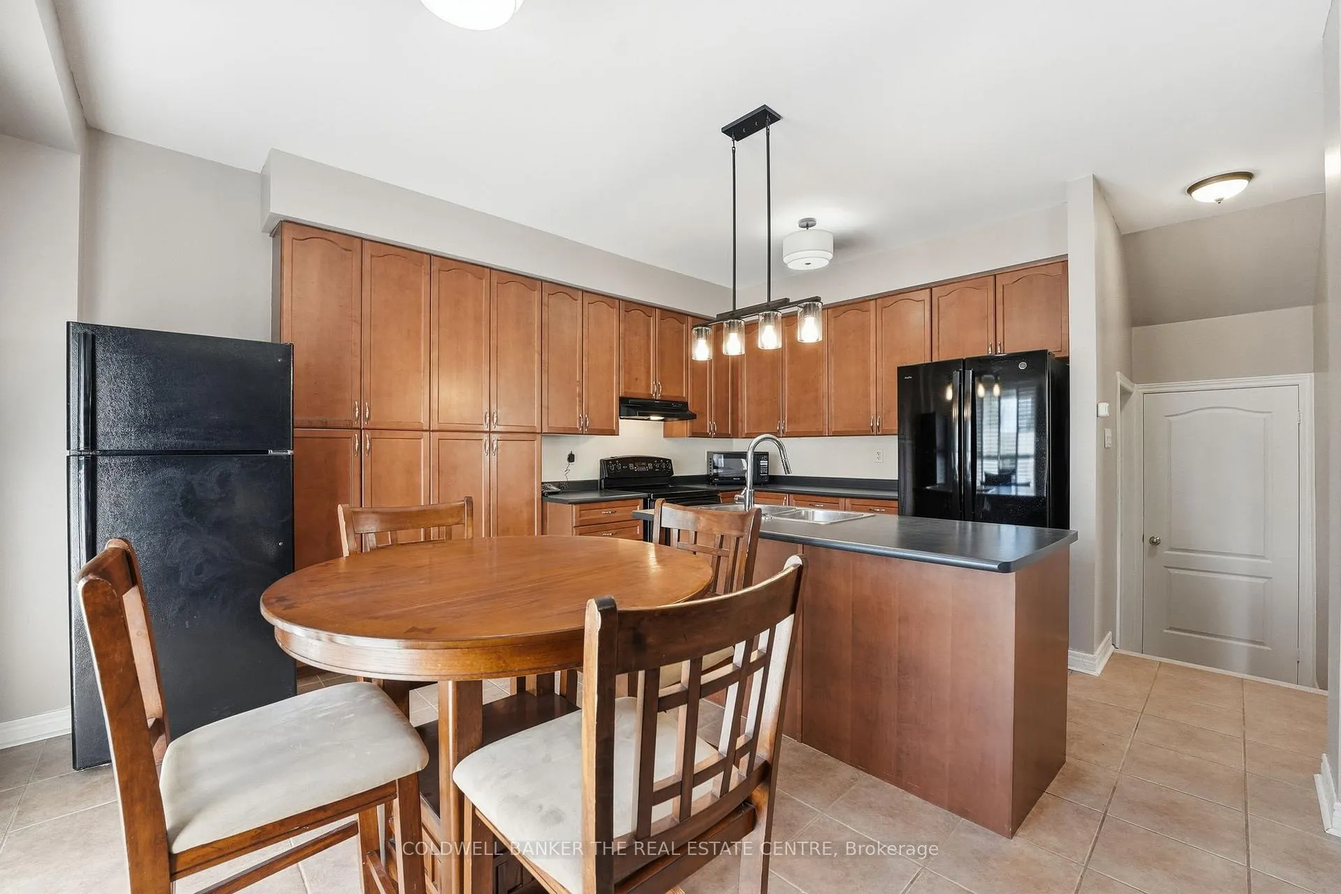 Photo 10 of 11 Crannyfield Drive, Brampton, Fletcher's Meadow — HOMEH