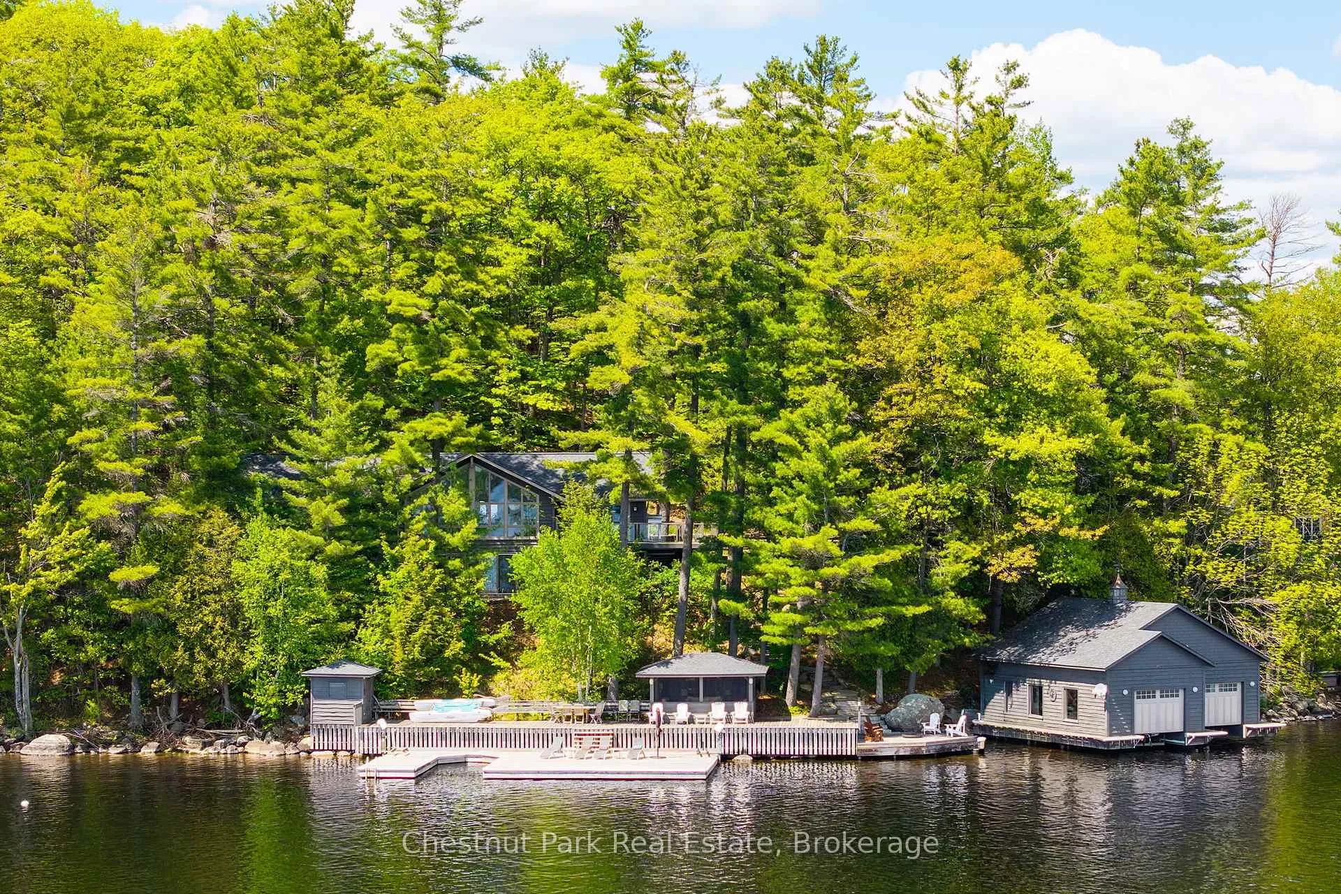 Photo 4 of 1050 Trillium Drive, Bracebridge, Muskoka (N) — HOMEH