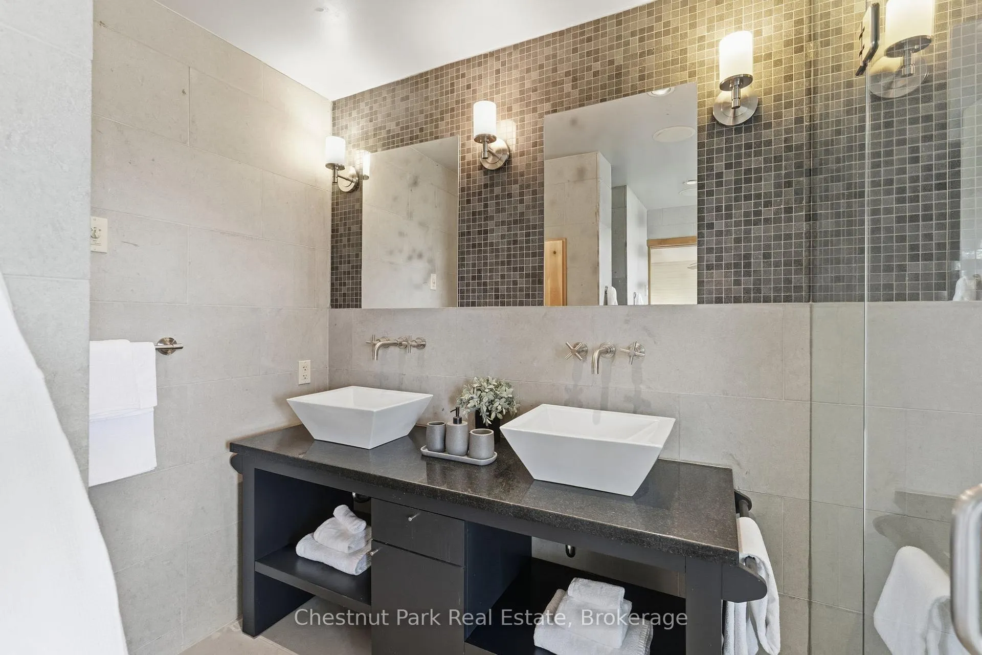 Photo 16 of 1050 Trillium Drive, Bracebridge, Muskoka (N) — HOMEH