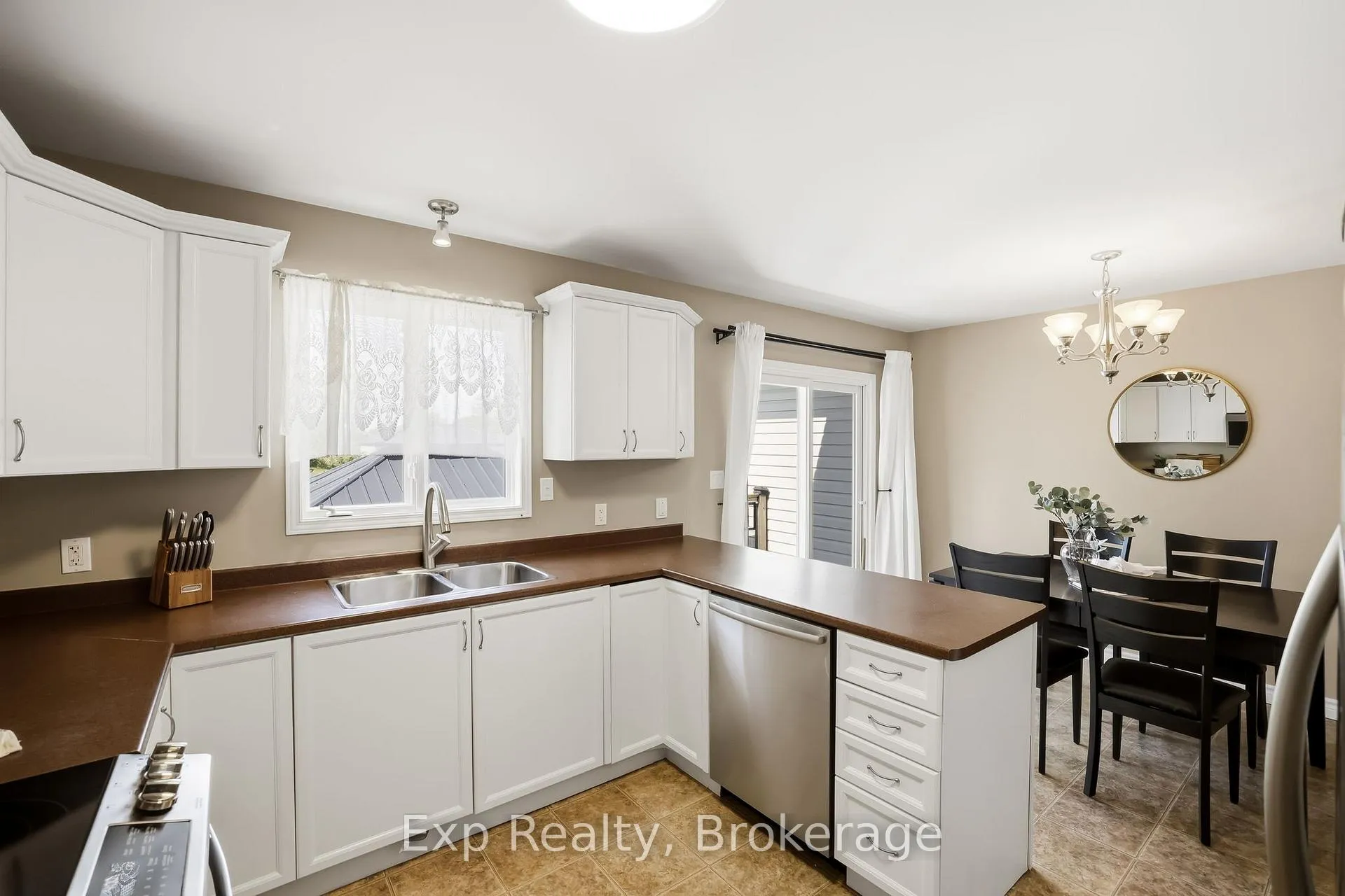 Photo 18 of 1106 Fawn Court, Kingston, City Northwest — HOMEH