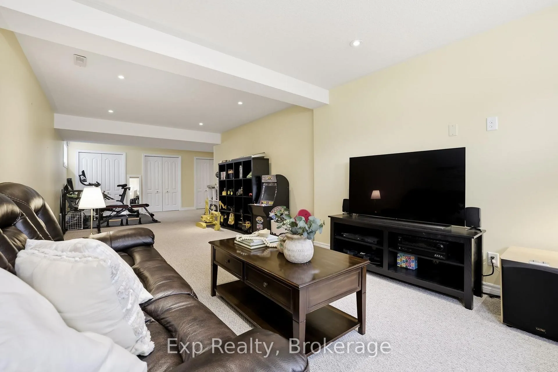 Photo 30 of 1106 Fawn Court, Kingston, City Northwest — HOMEH
