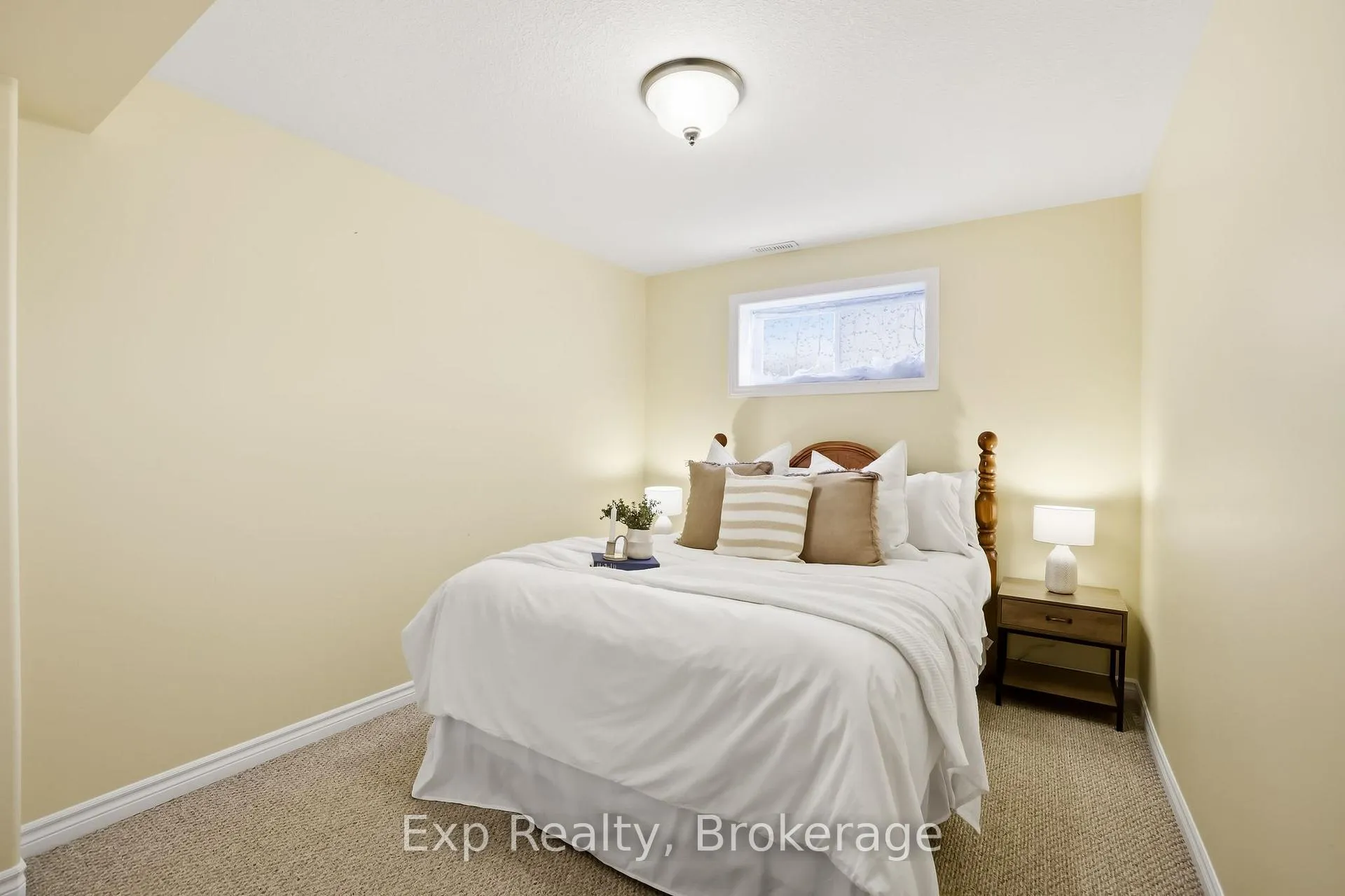 Photo 34 of 1106 Fawn Court, Kingston, City Northwest — HOMEH