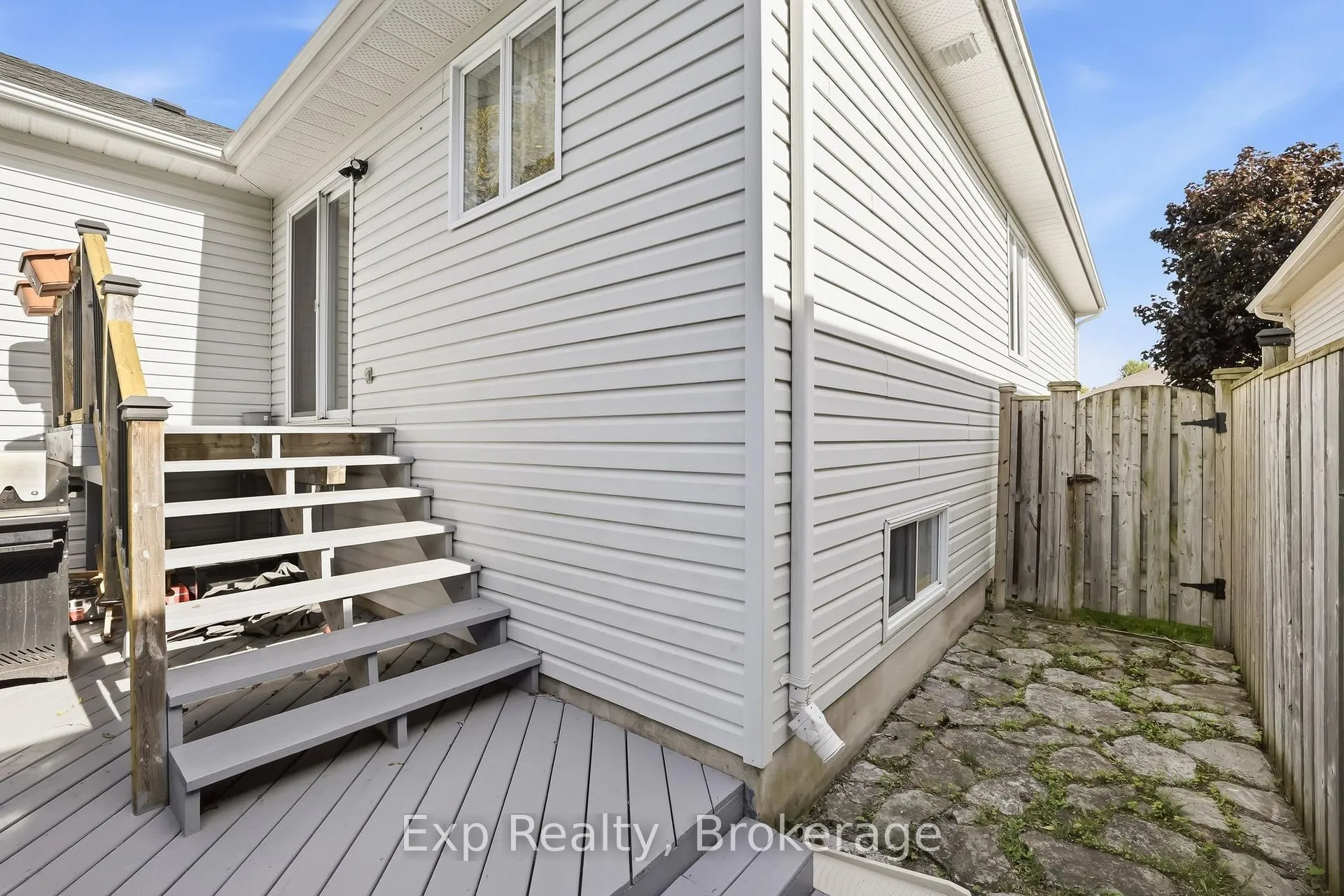 Photo 38 of 1106 Fawn Court, Kingston, City Northwest — HOMEH