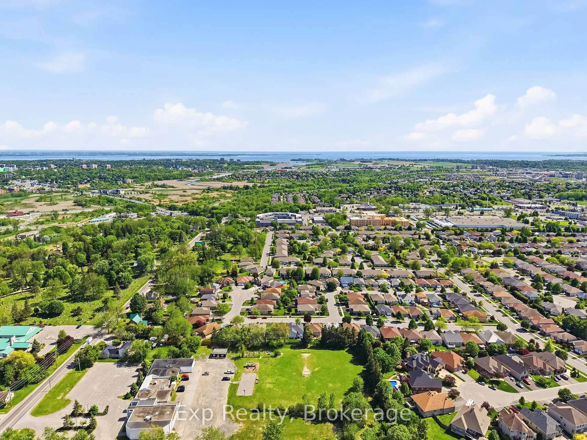Photo 46 of 1106 Fawn Court, Kingston, City Northwest — HOMEH
