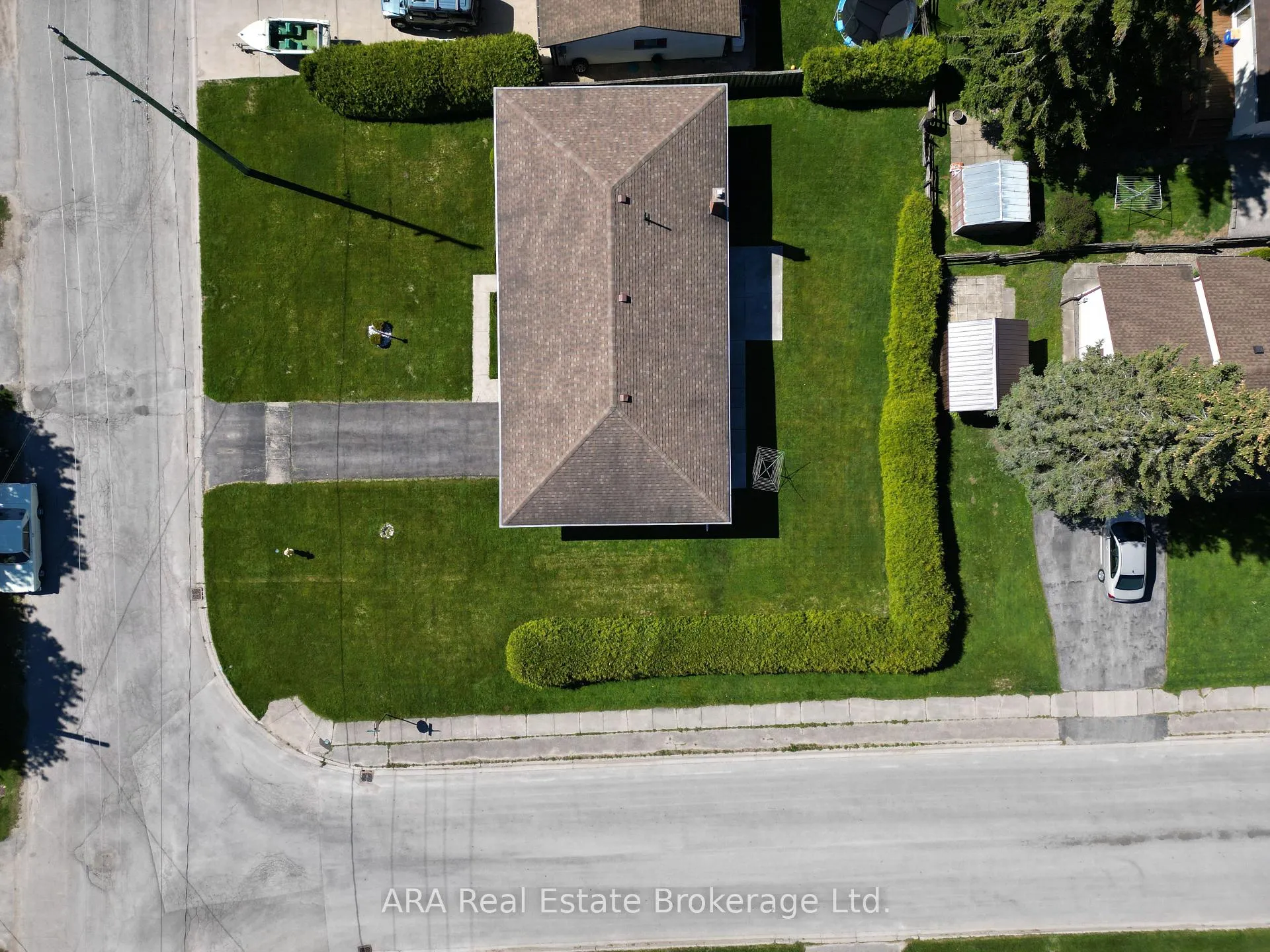 Photo 4 of 66 Union Street, Meaford — HOMEH