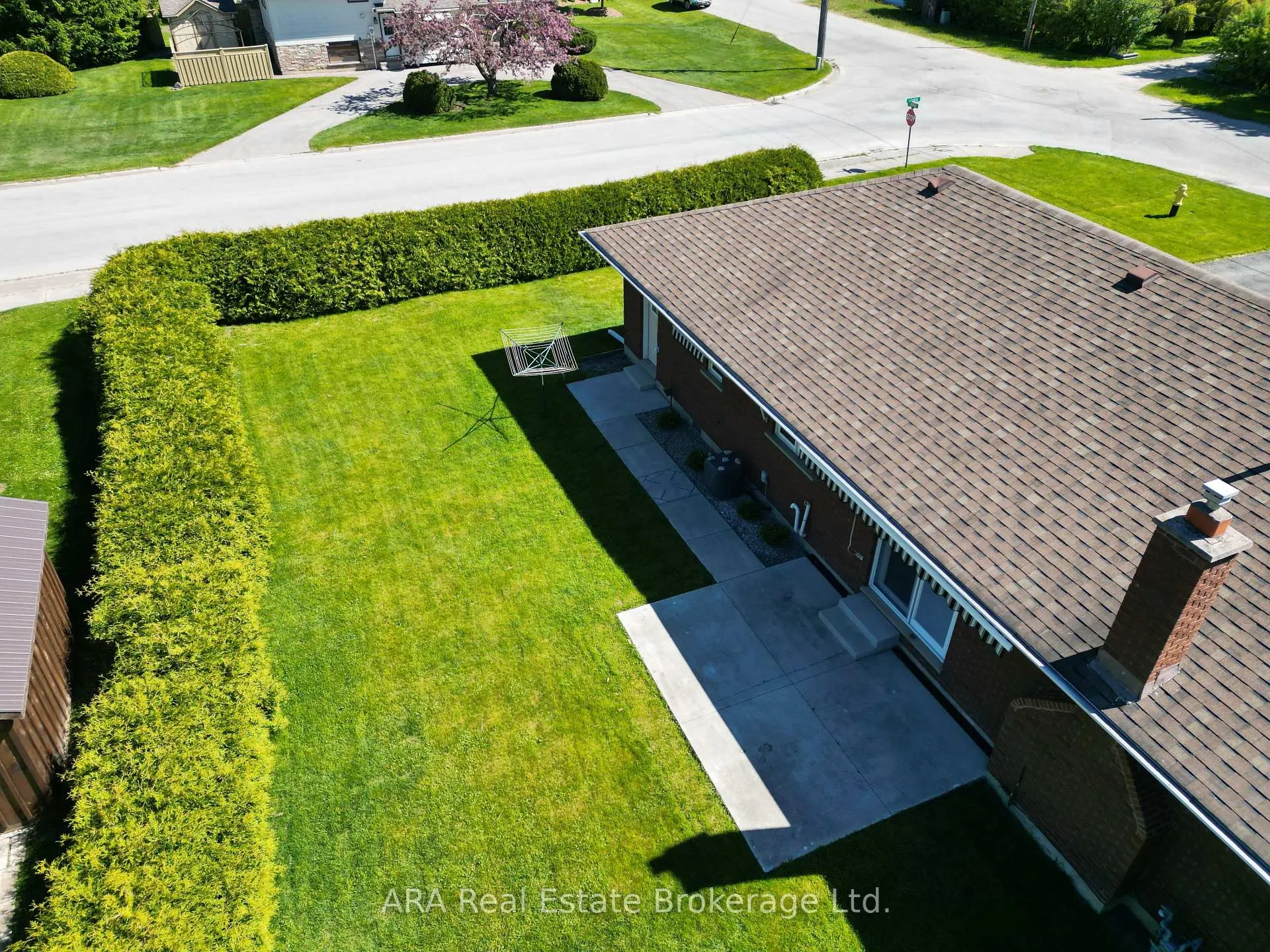 Photo 8 of 66 Union Street, Meaford — HOMEH