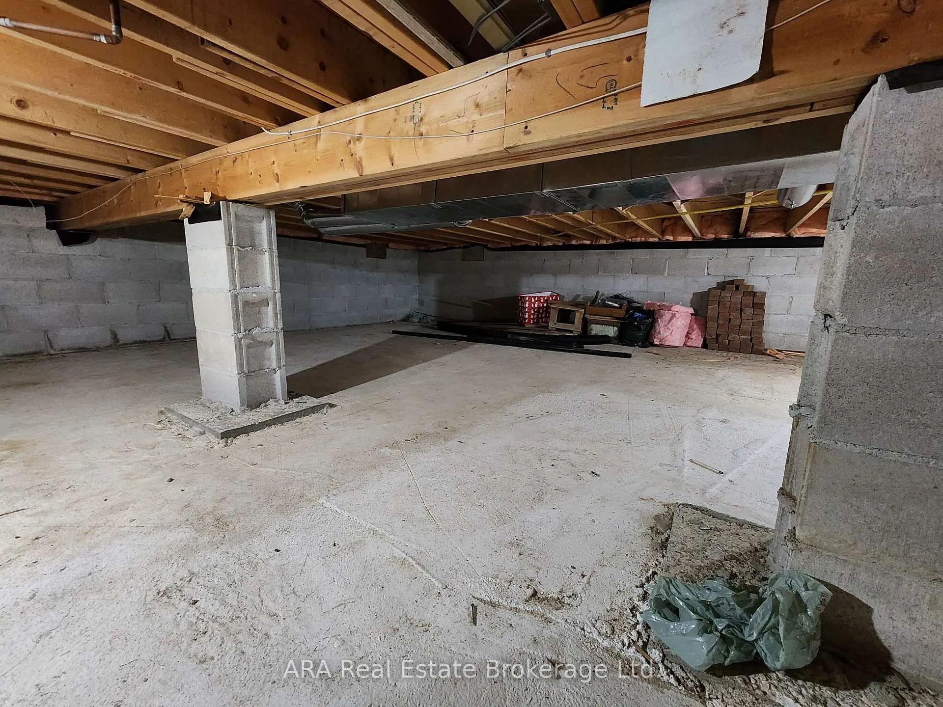 Photo 35 of 66 Union Street, Meaford — HOMEH
