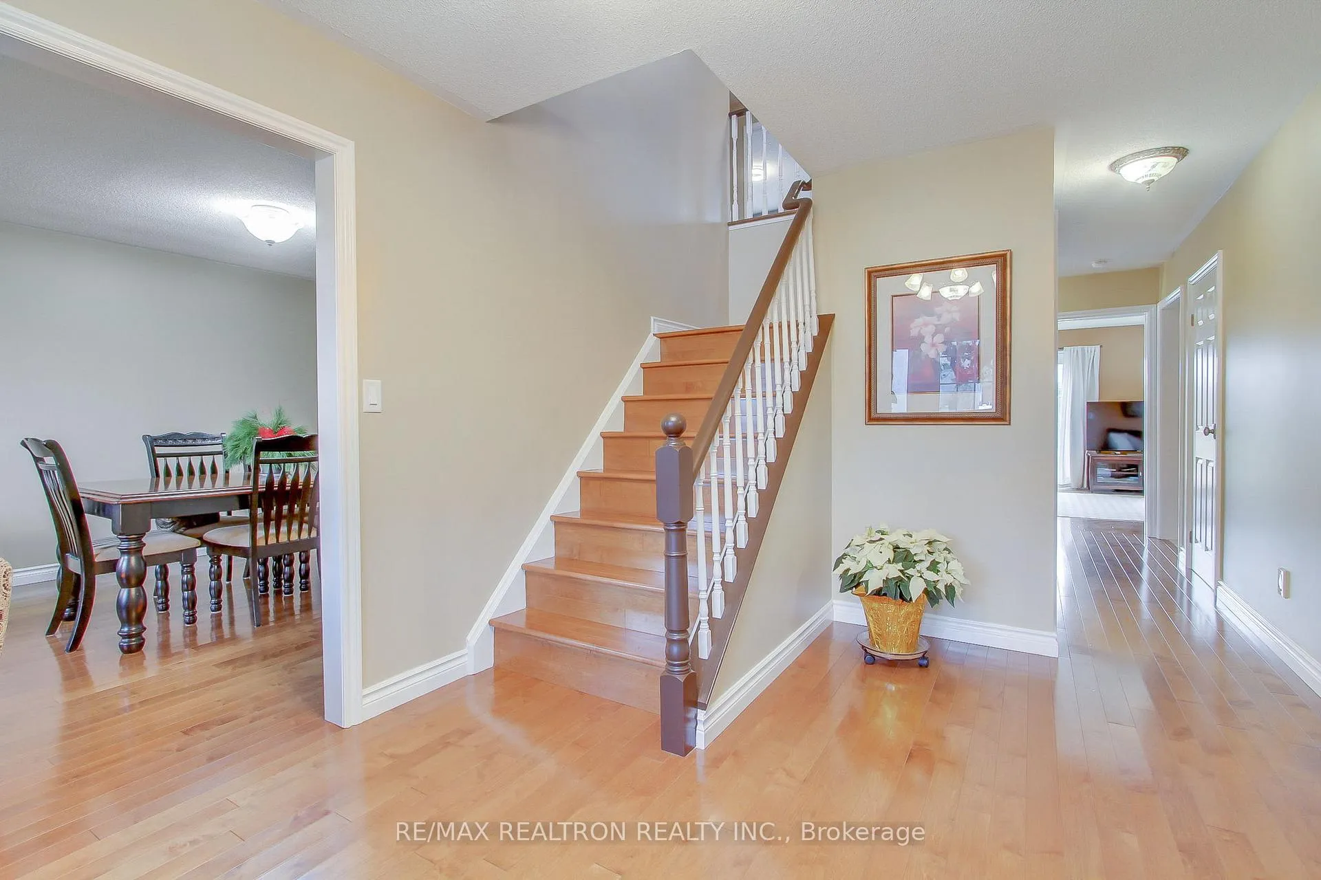 Photo 8 of 36 Audubon Way, Georgina, Baldwin — HOMEH