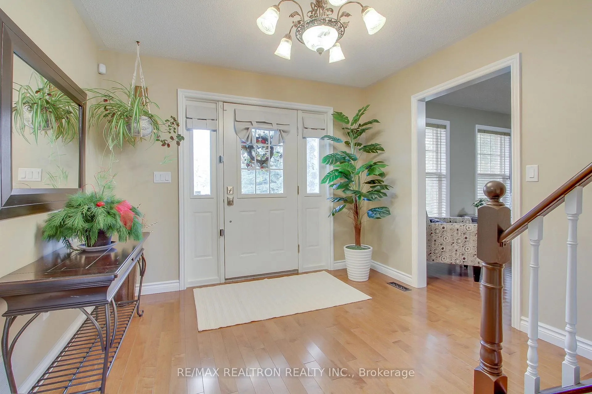 Photo 9 of 36 Audubon Way, Georgina, Baldwin — HOMEH