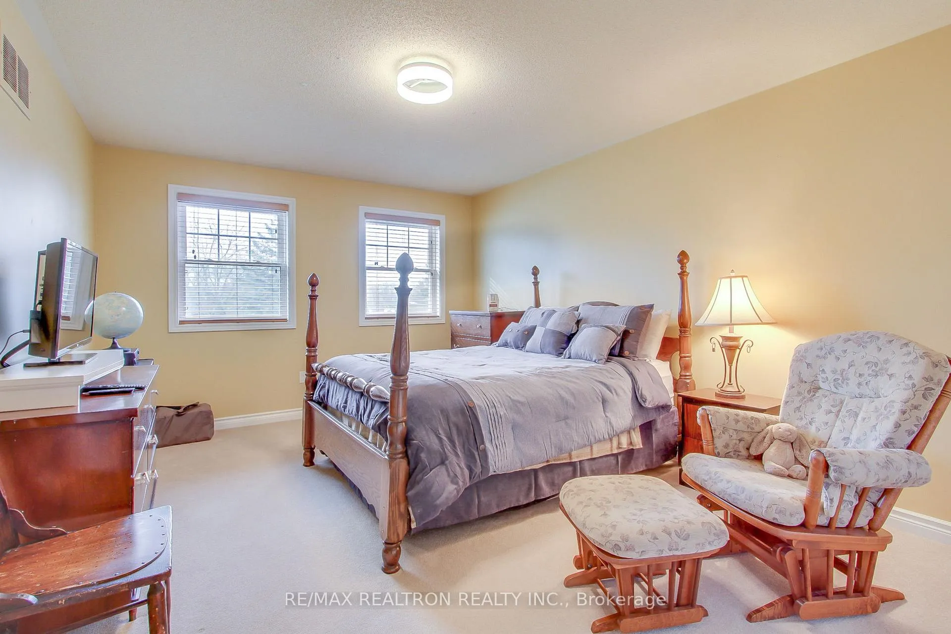 Photo 20 of 36 Audubon Way, Georgina, Baldwin — HOMEH