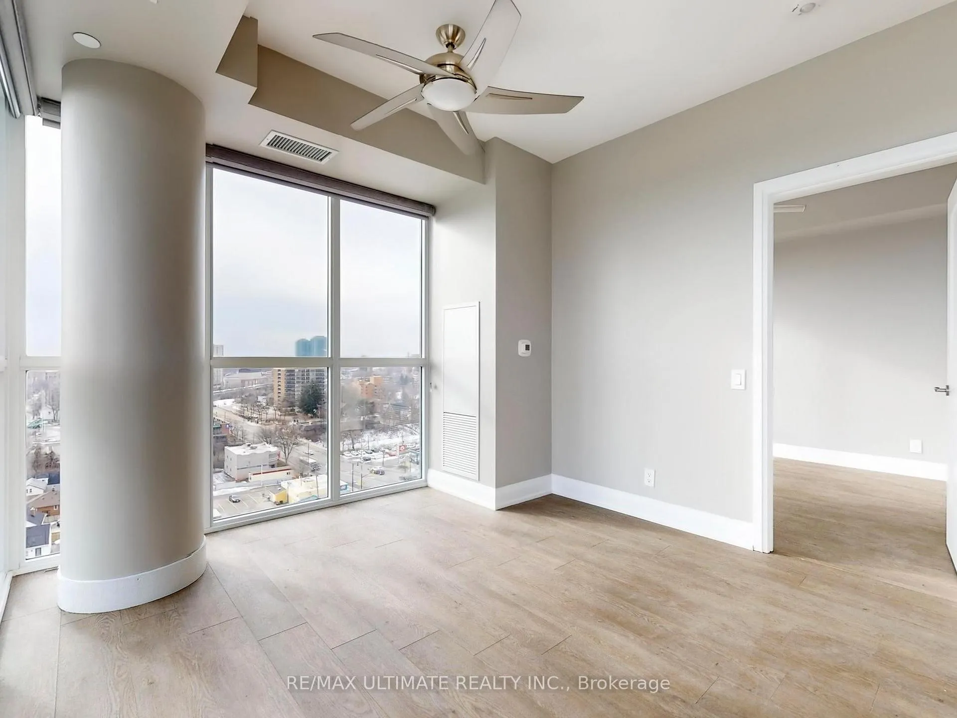 Photo 6 of Unit 1106, 15 Lynch Street, Brampton, Downtown Brampton — HOMEH