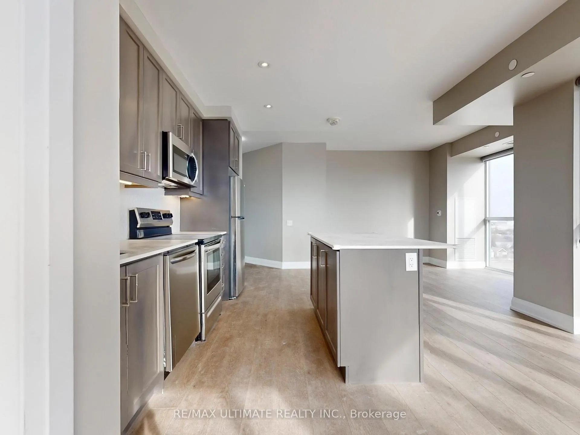 Photo 11 of Unit 1106, 15 Lynch Street, Brampton, Downtown Brampton — HOMEH