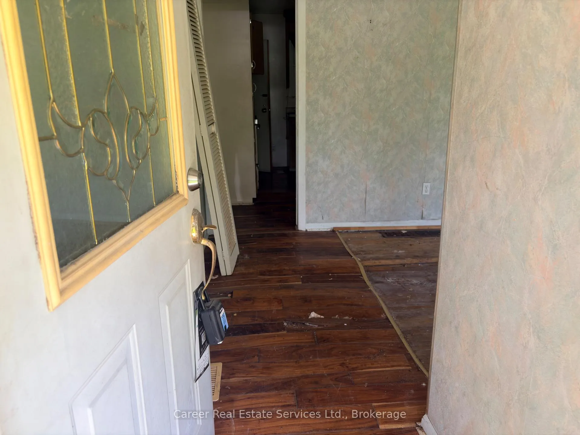 Photo 13 of 76 Springbrook Drive, Peterborough, Monaghan Ward 2 — HOMEH