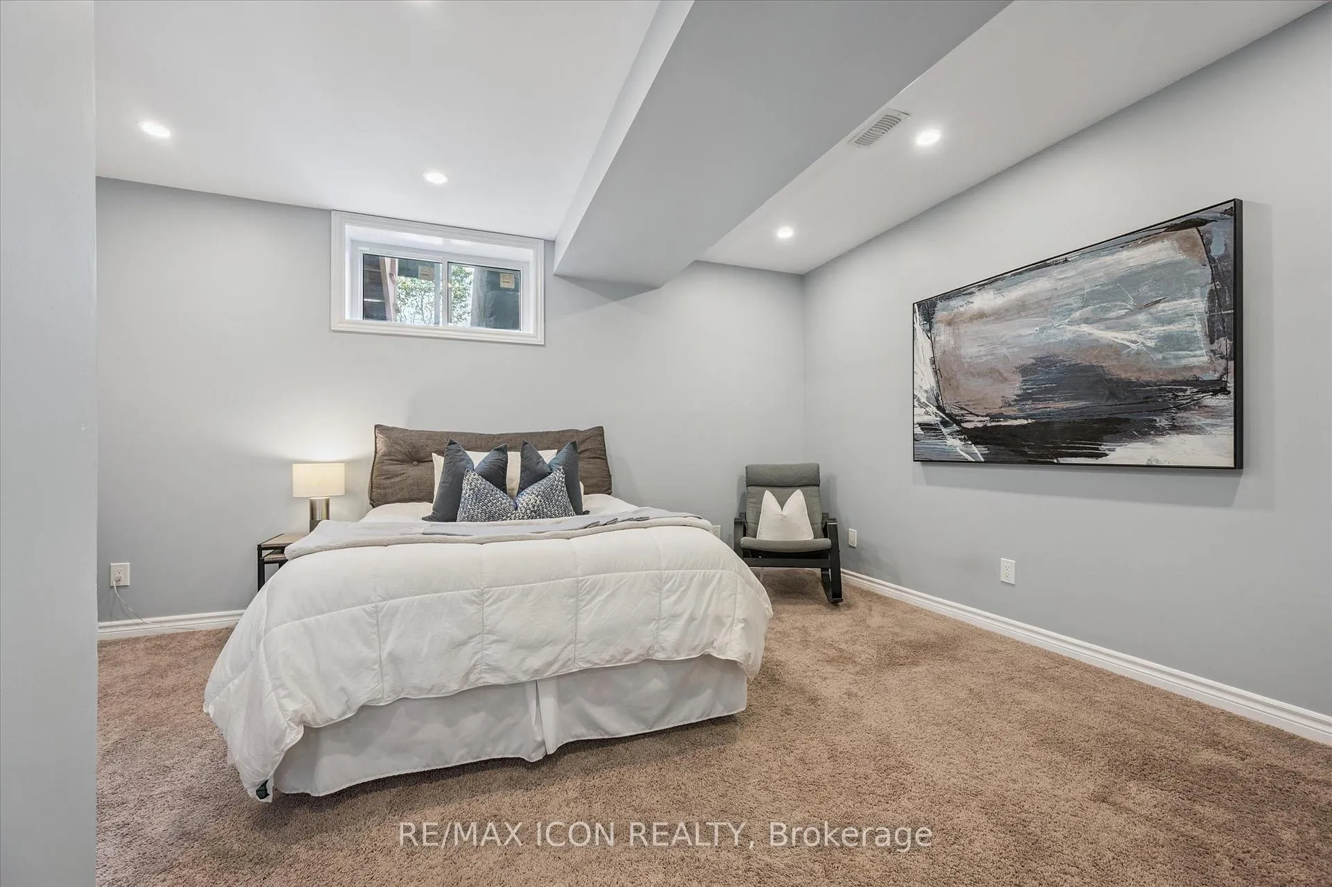 Photo 22 of 40 Abeles Avenue, Brant, Paris — HOMEH
